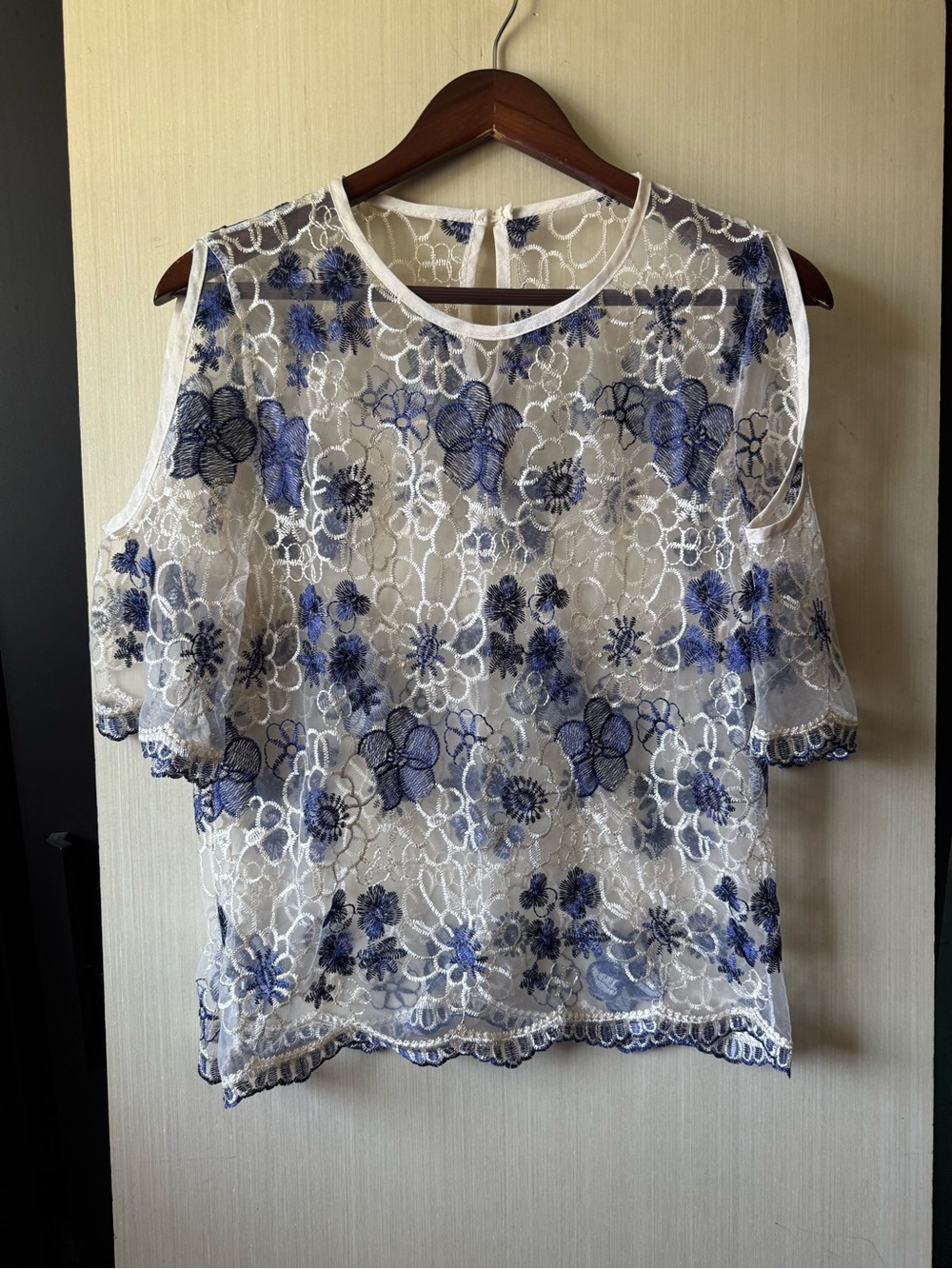 Women's White Lace Cold-Shoulder Top with Blue Floral Embroidery